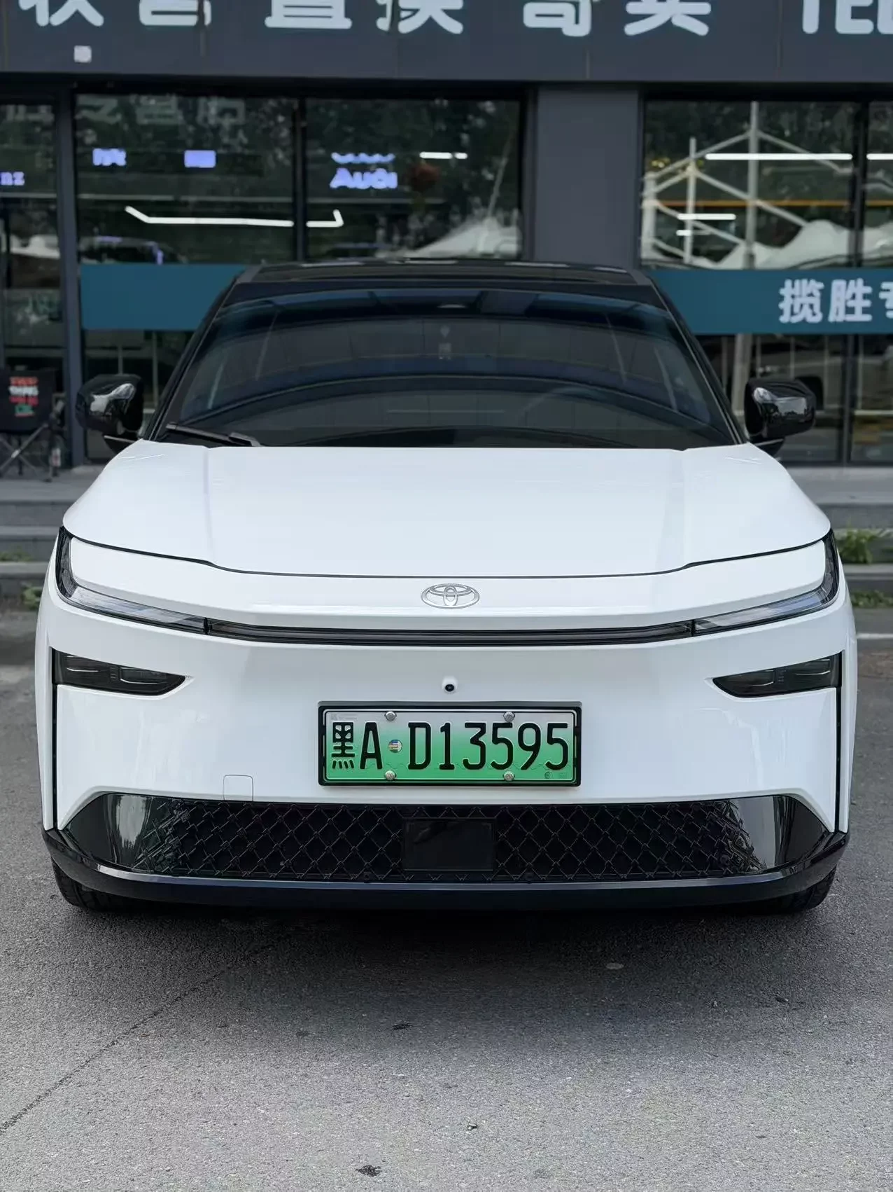 Toyota Bozhi 3X