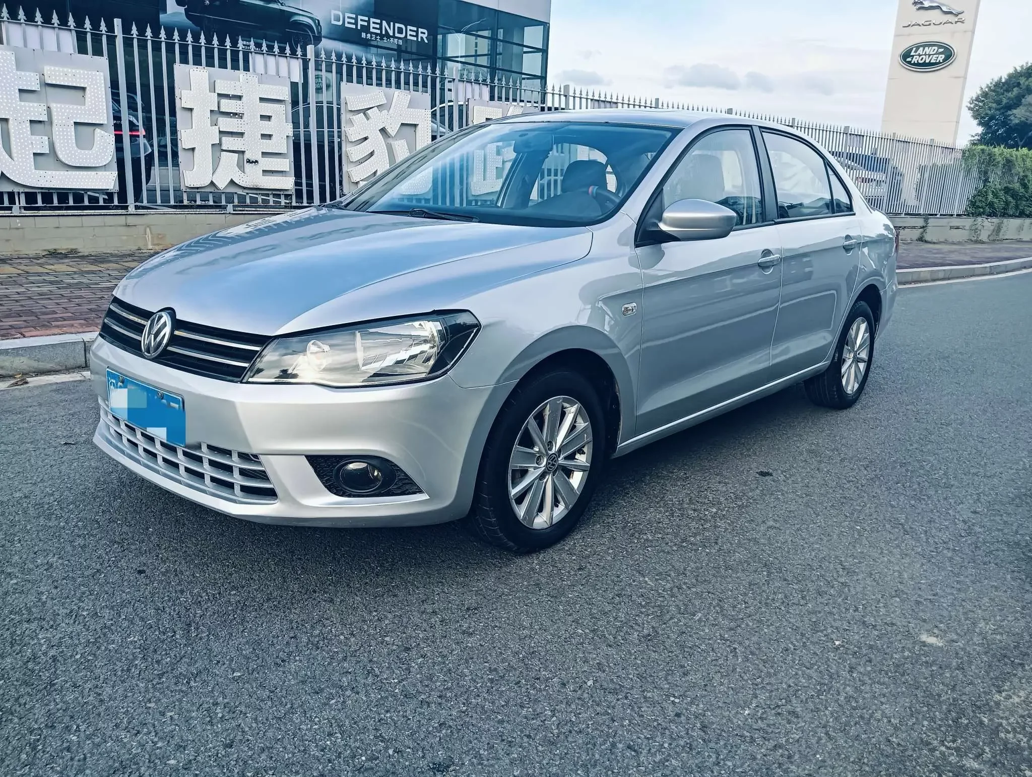 Volkswagen Jetta  из Китая