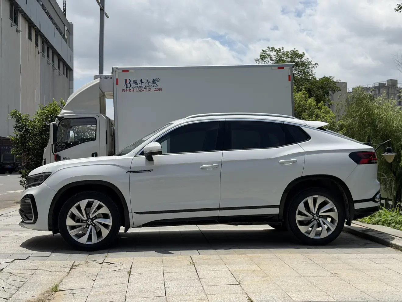 Volkswagen Tayron X