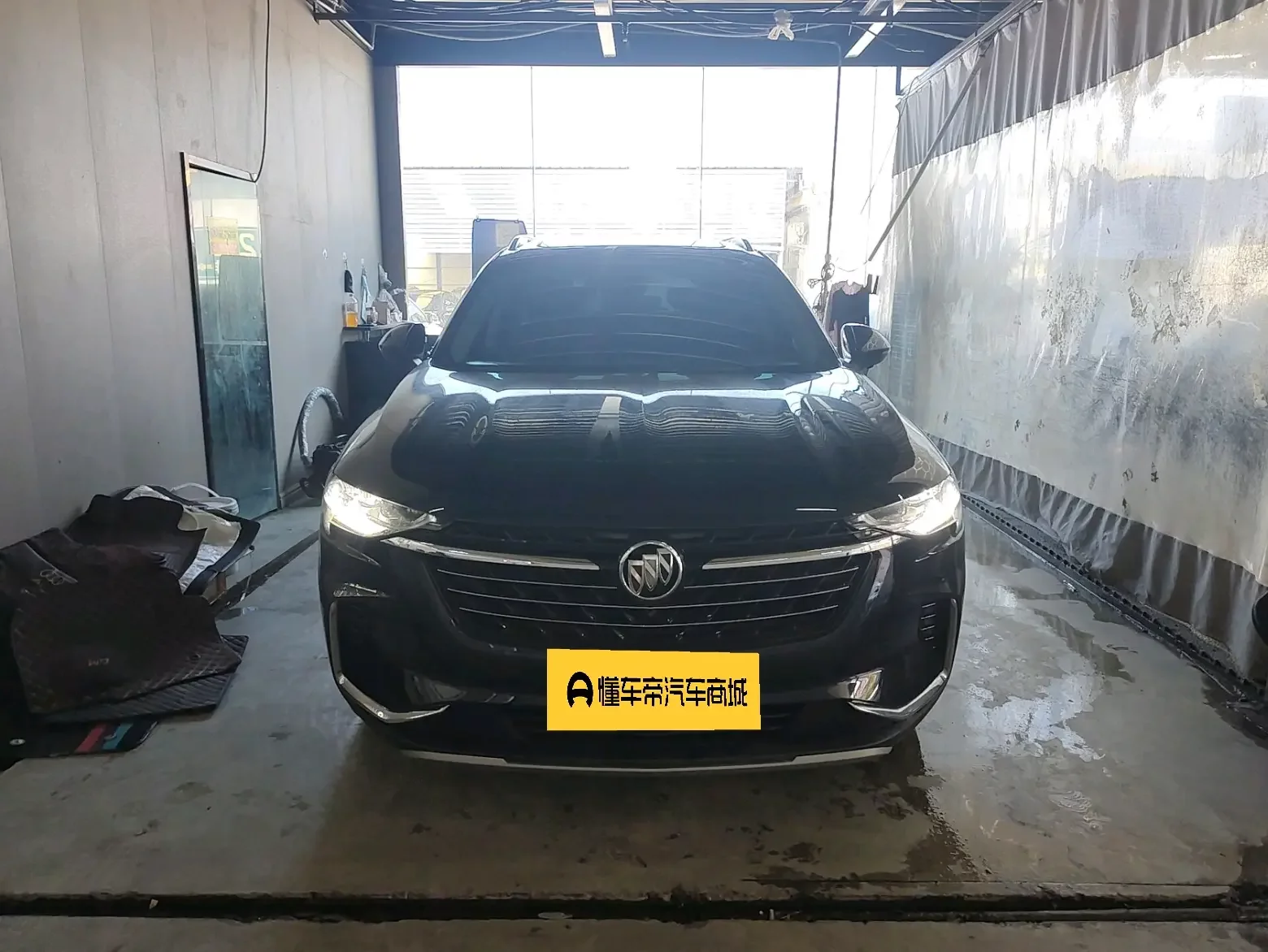 Buick Envision  из Китая