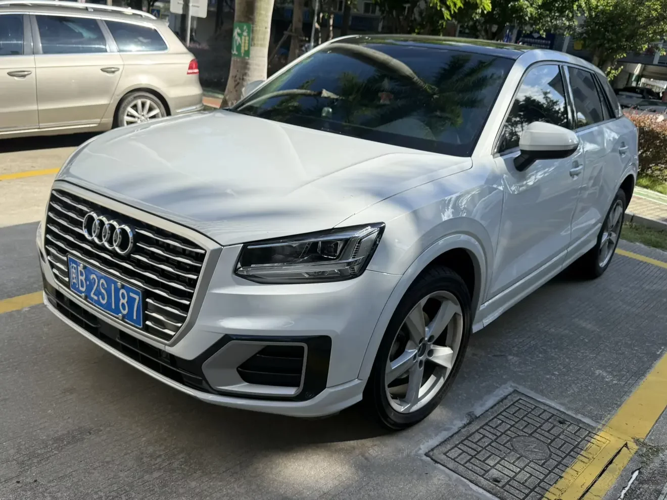Audi Q2L  из Китая