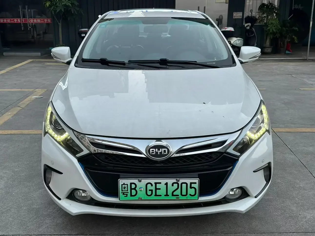 BYD Qin DM  из Китая