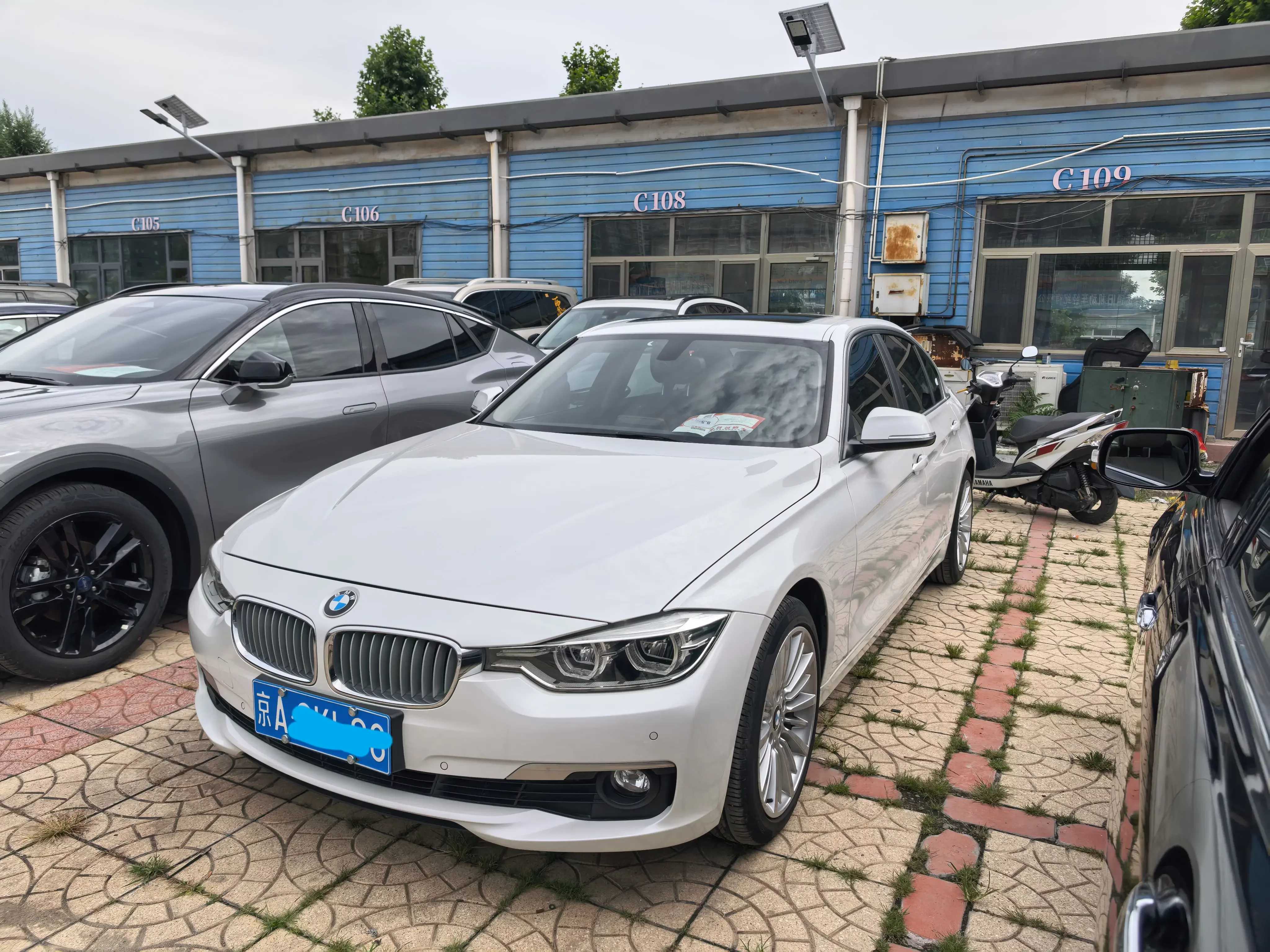 BMW 3 Series  из Китая