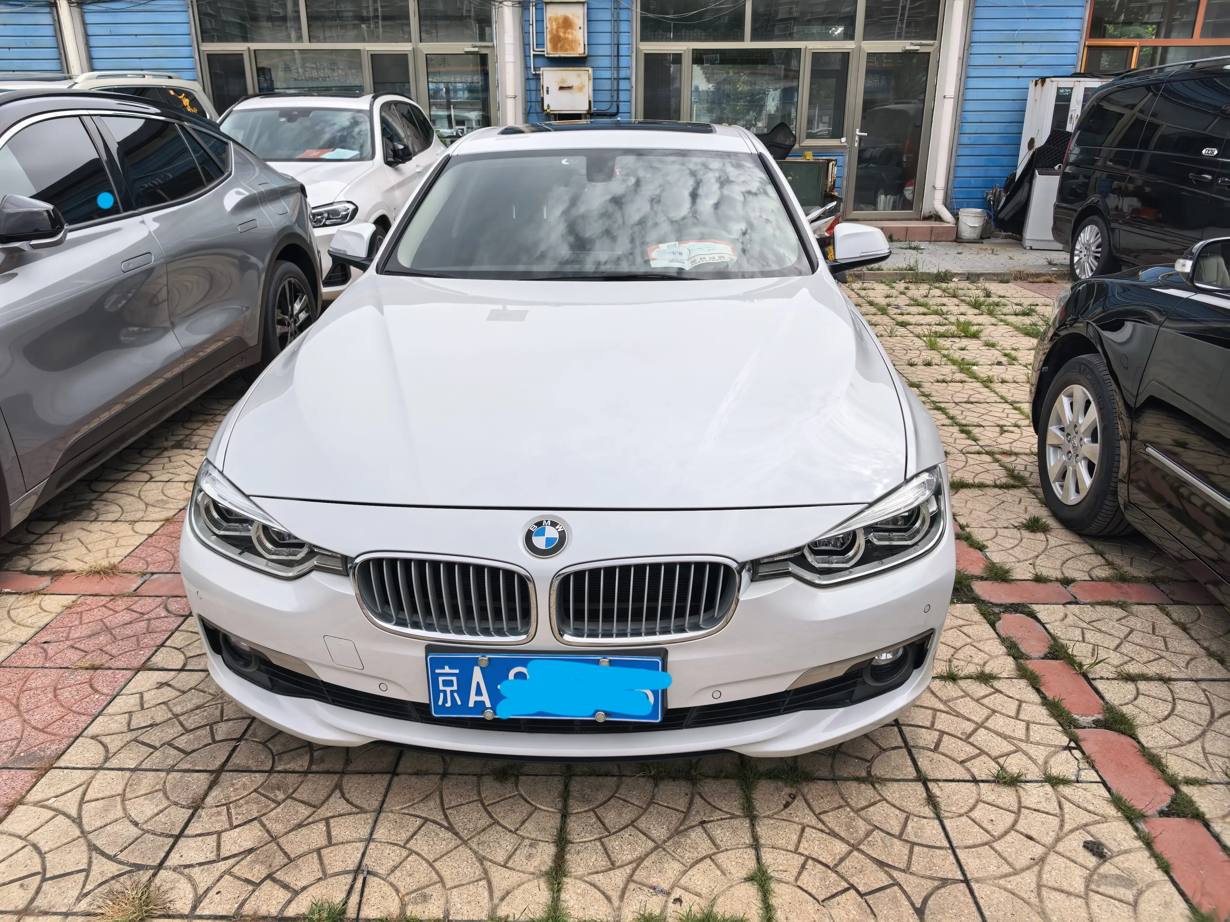BMW 3 Series  из Китая