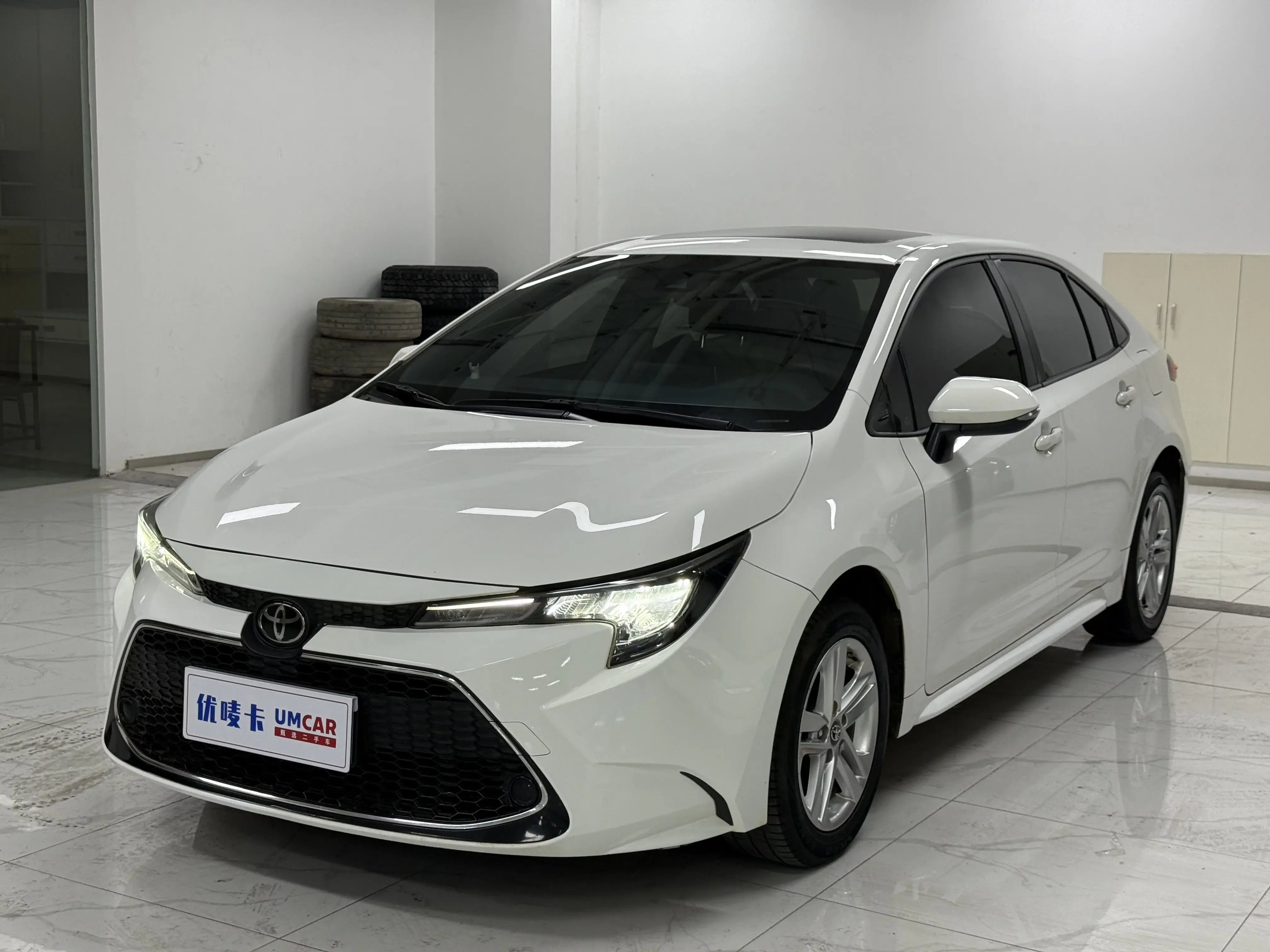 Toyota Levin (Lei Ling)  из Китая