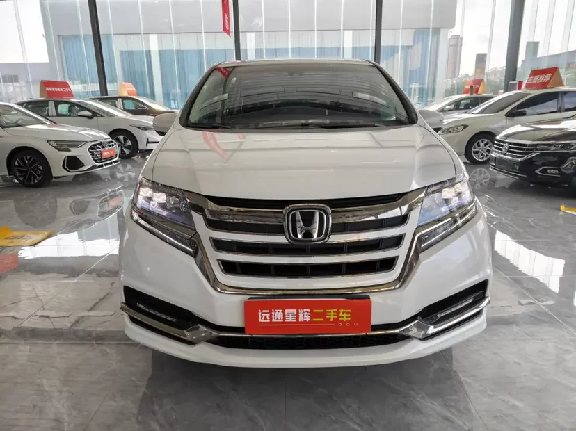 Honda Elysion (Alison)  из Китая