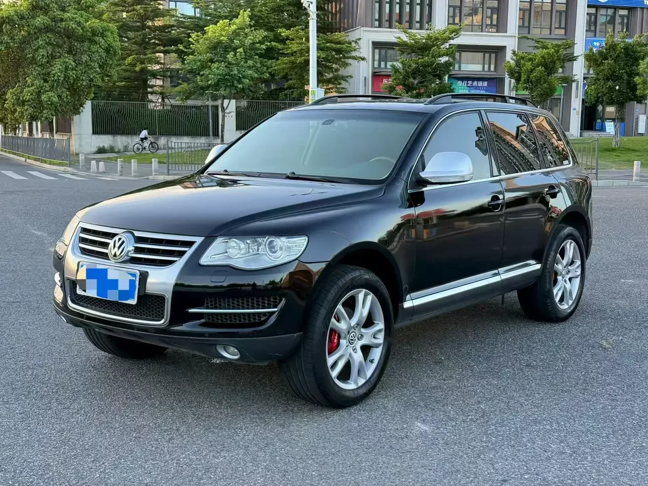 Volkswagen Touareg  из Китая