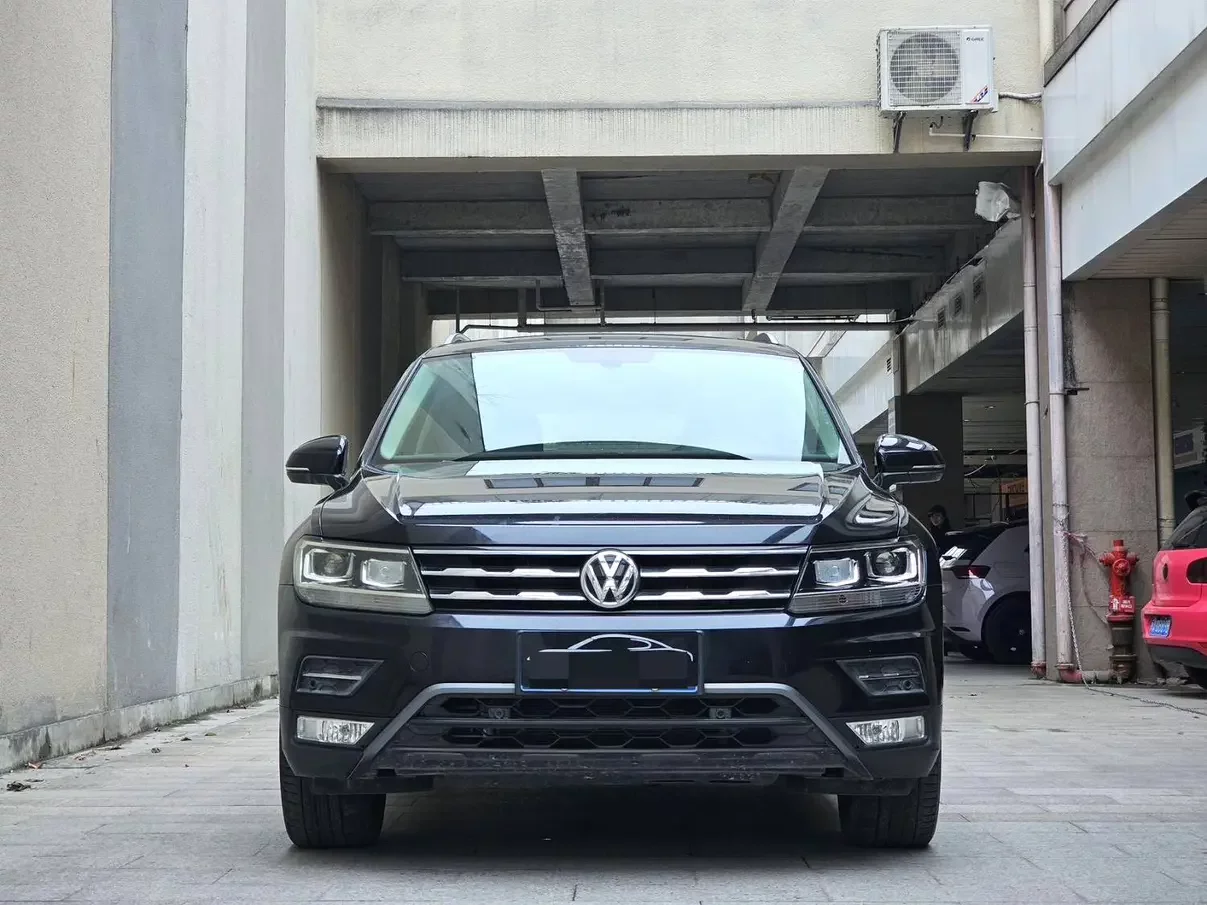 Volkswagen Tiguan L