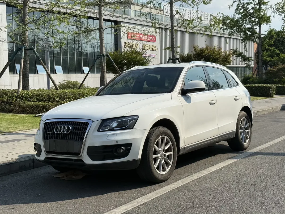 Audi Q5  из Китая