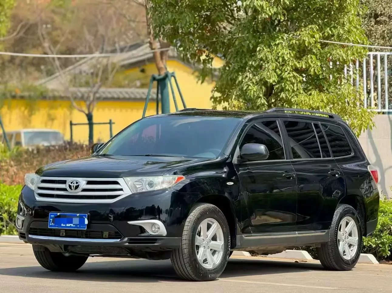 Toyota Highlander  из Китая