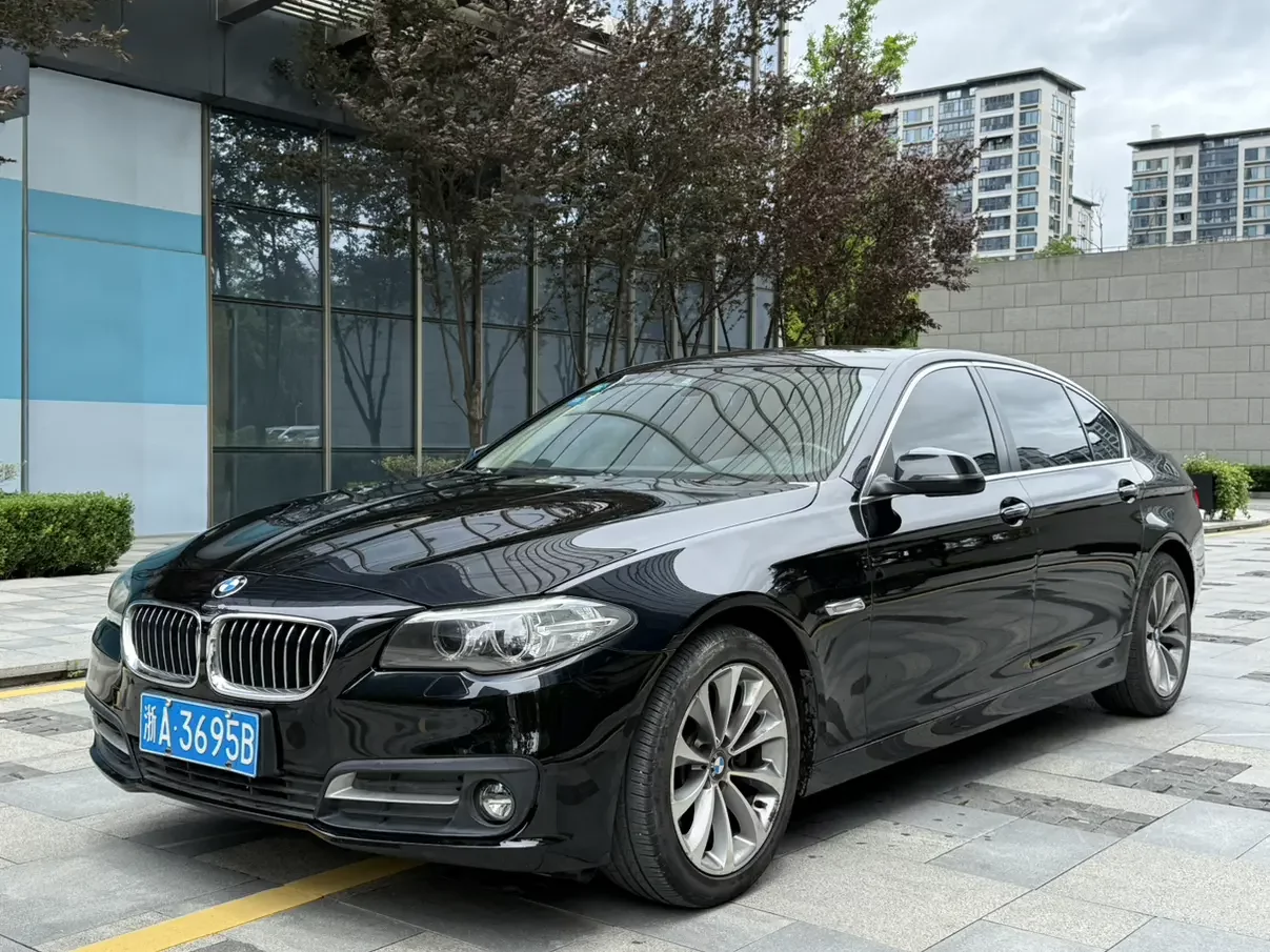 BMW 5 Series  из Китая