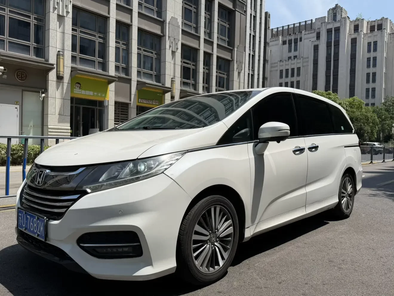 Honda Odyssey  из Китая