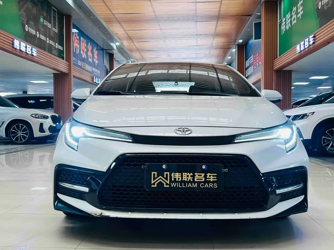 Toyota Levin (Lei Ling)  из Китая