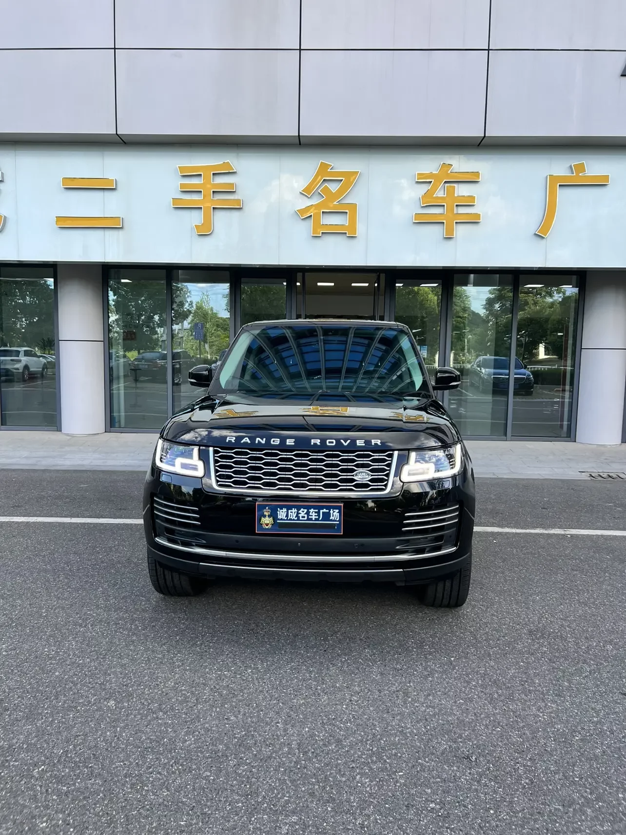 Land Rover range rover  из Китая