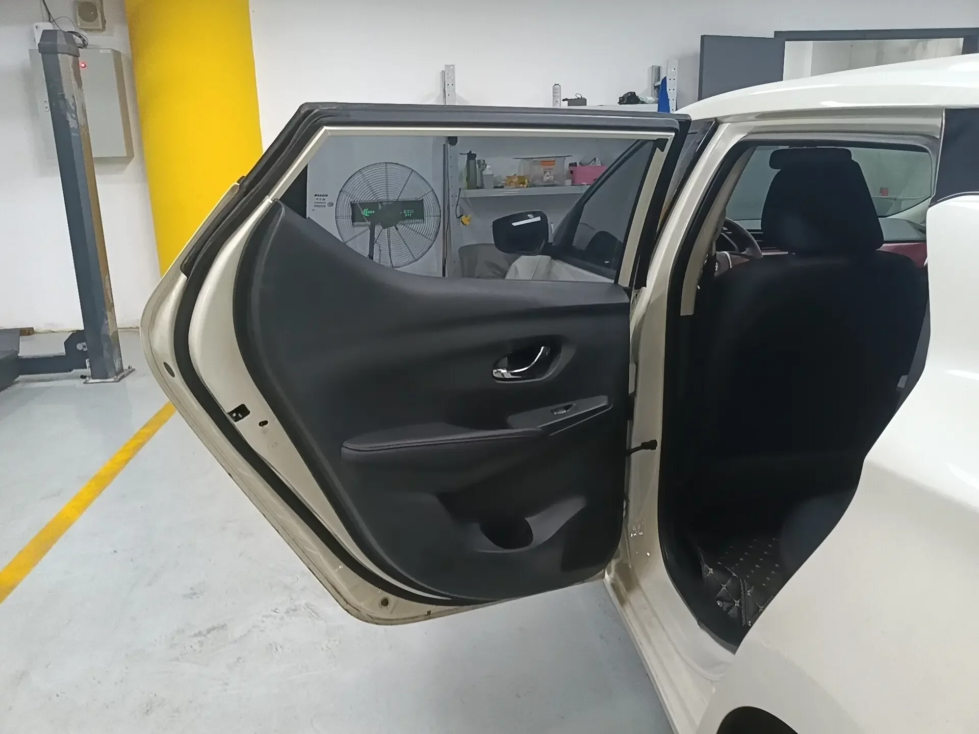 catalog-car-21