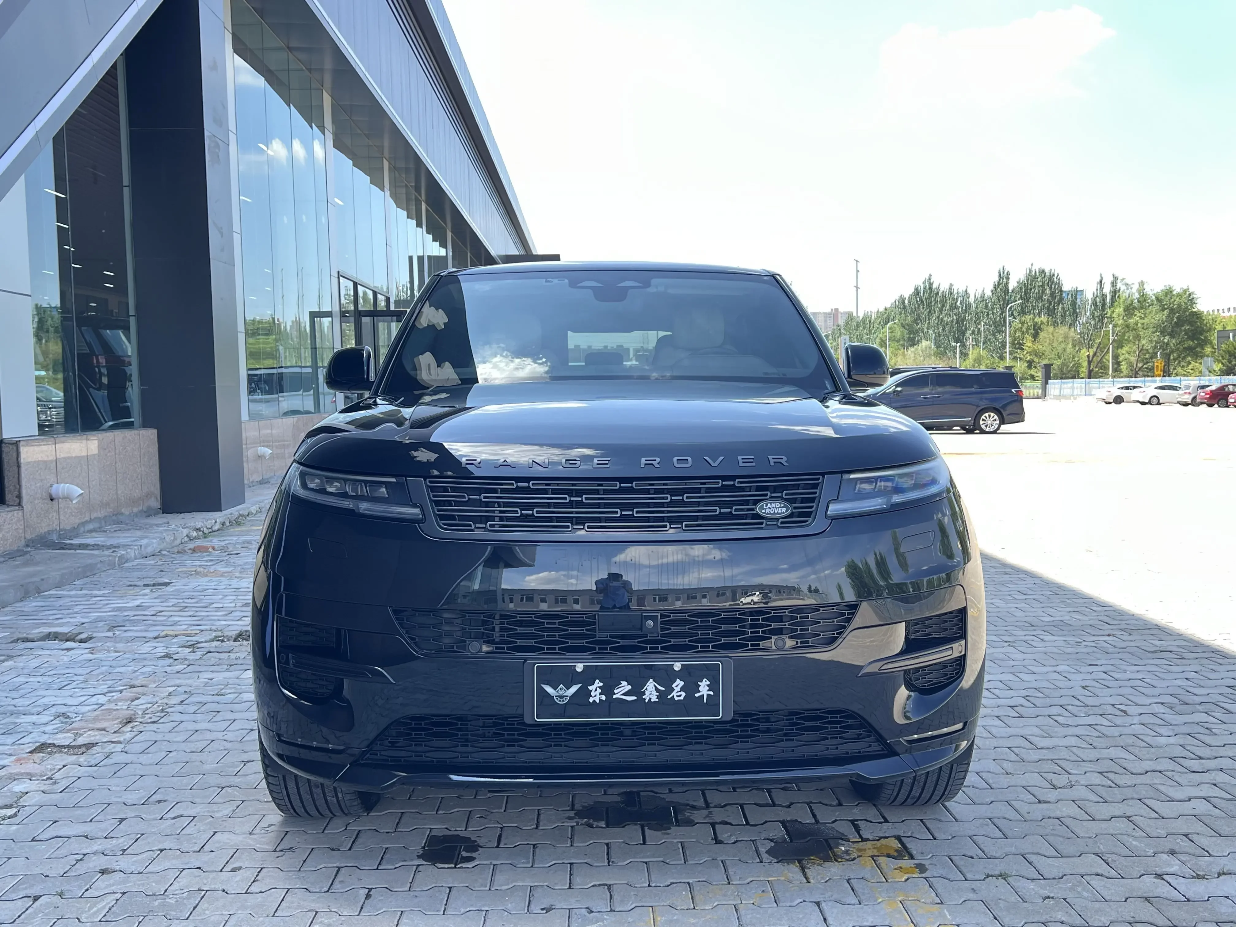 Land Rover Range Rover Sport  из Китая