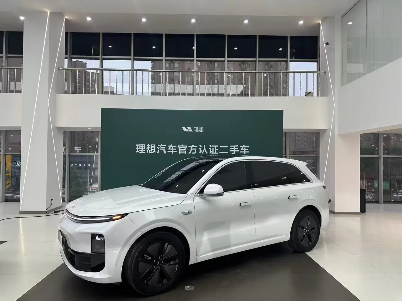 Lixiang L6