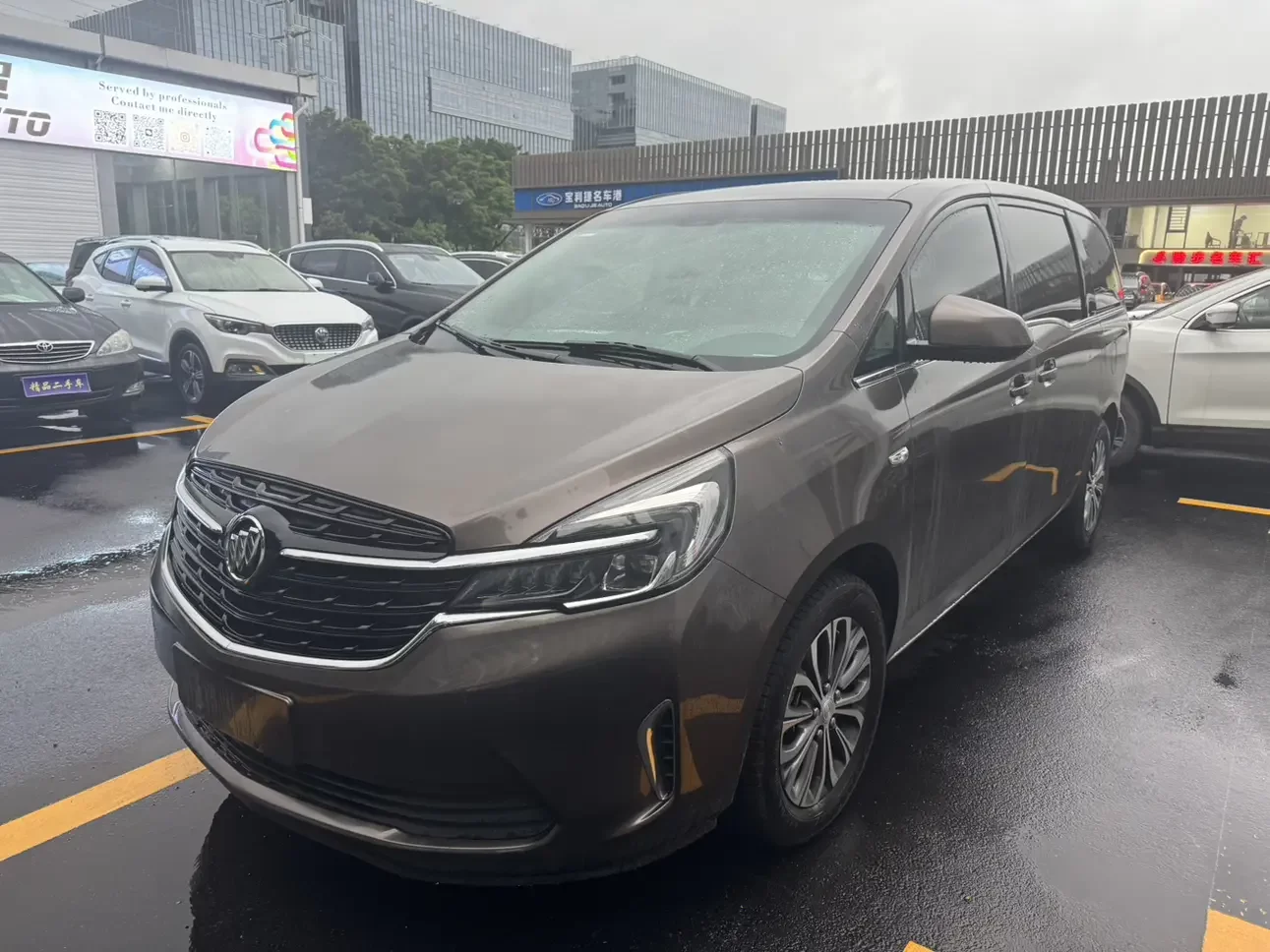 Buick GL8  из Китая