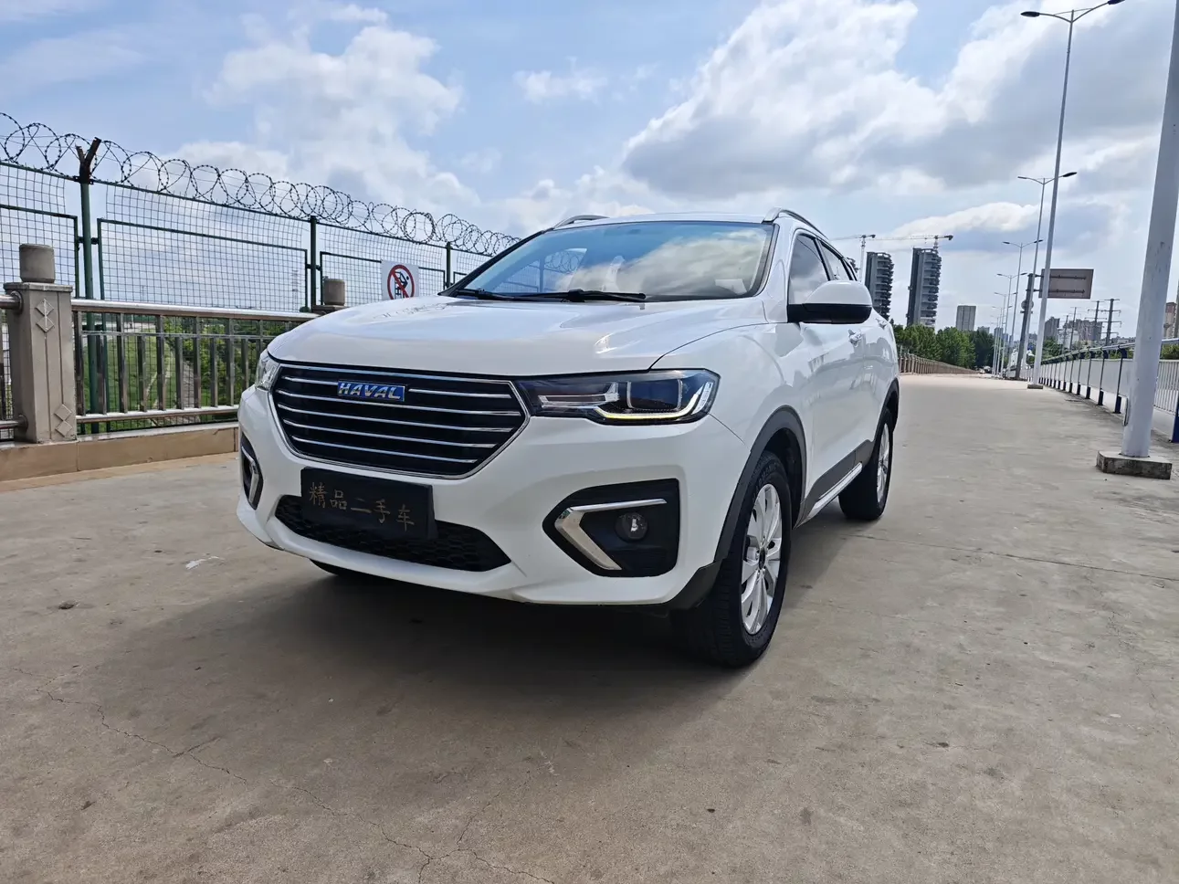 Haval H2s  из Китая