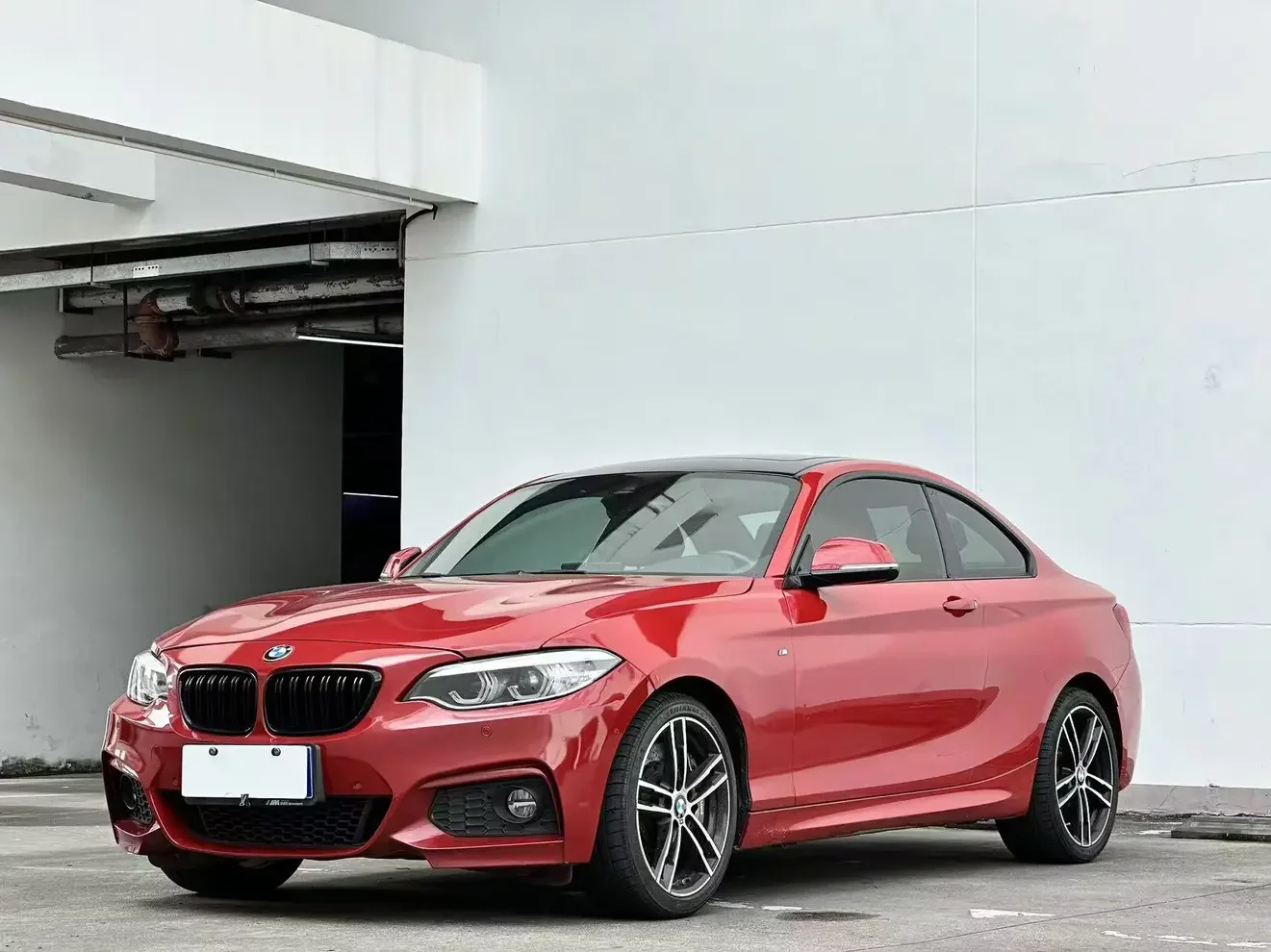 BMW 2 Series  из Китая