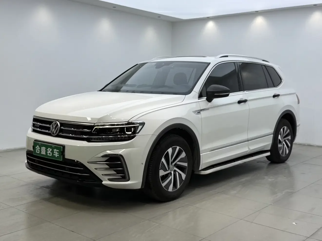 Volkswagen Tiguan L PHEV