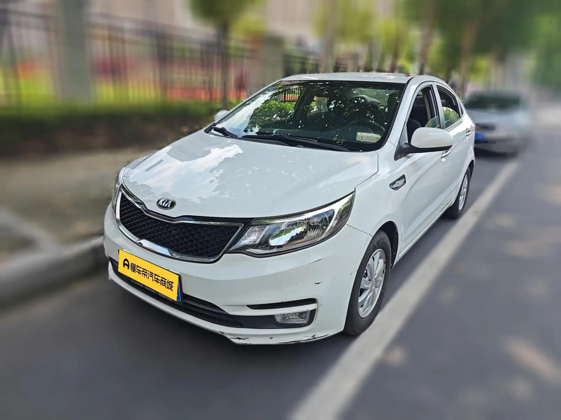 Kia K2  из Китая