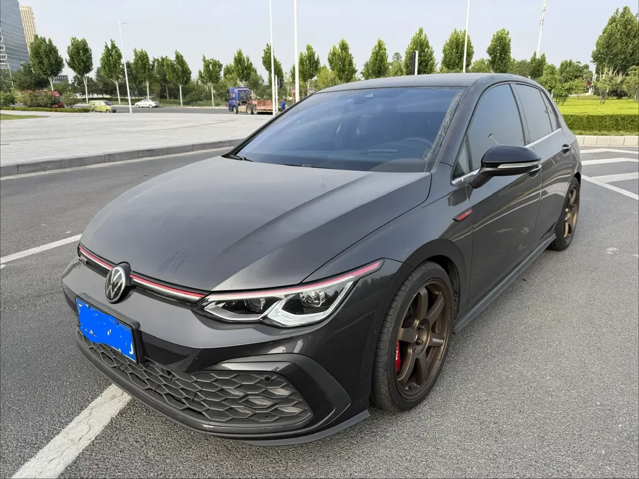 Volkswagen Golf GTI