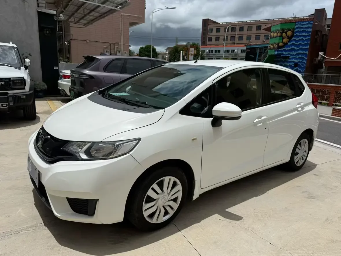 Honda Fit  из Китая