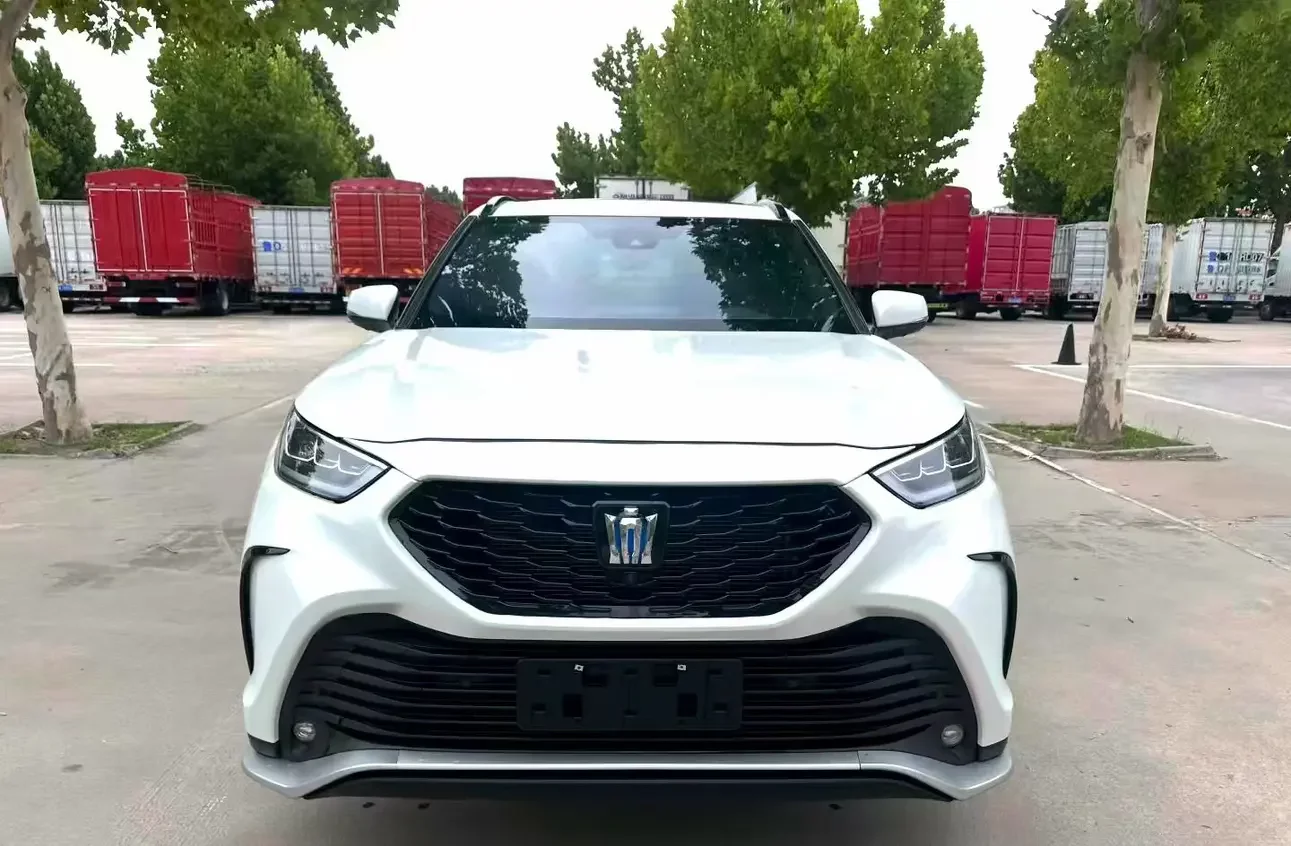 Toyota Crown Kluger