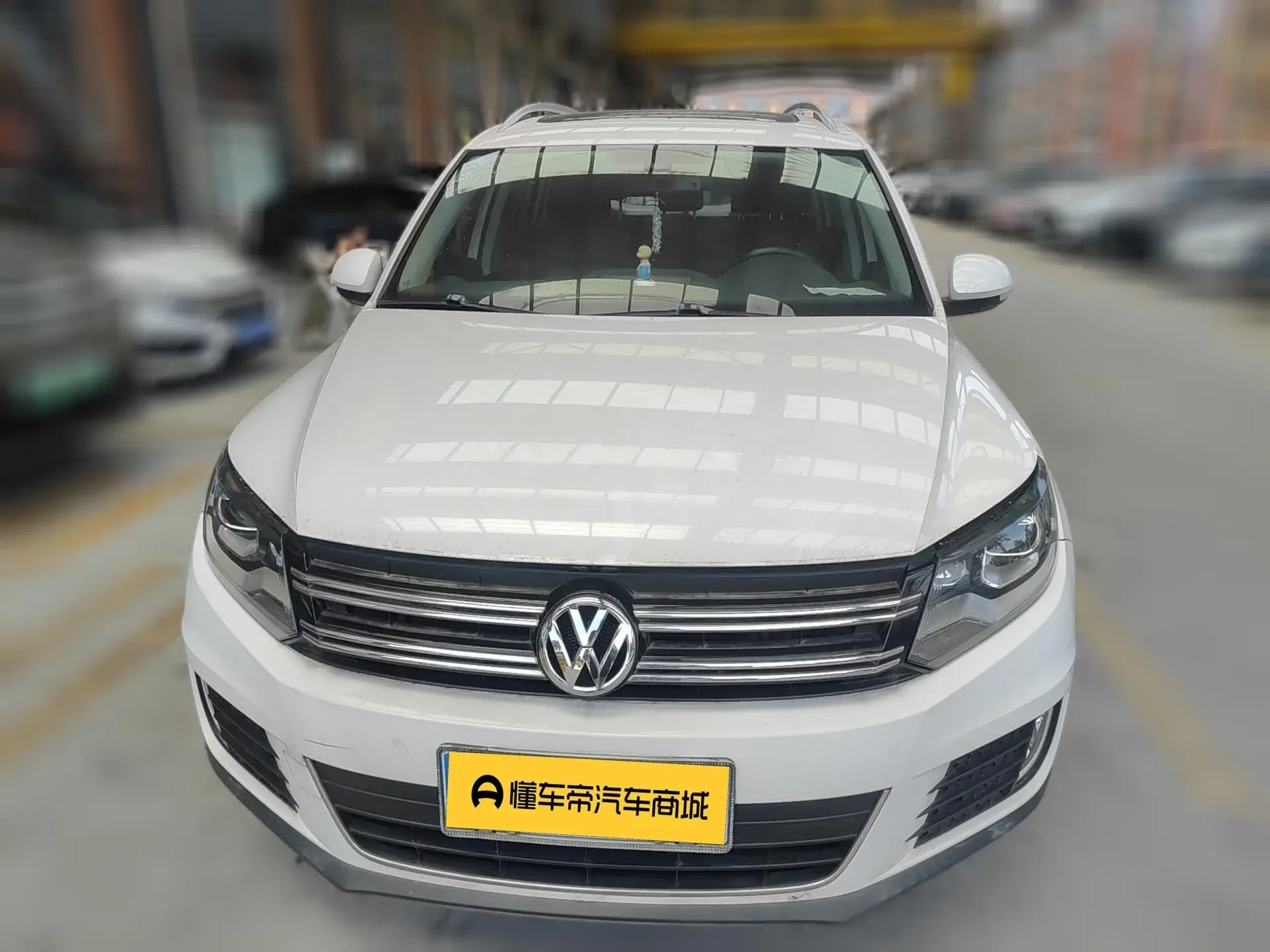 Volkswagen Tiguan  из Китая