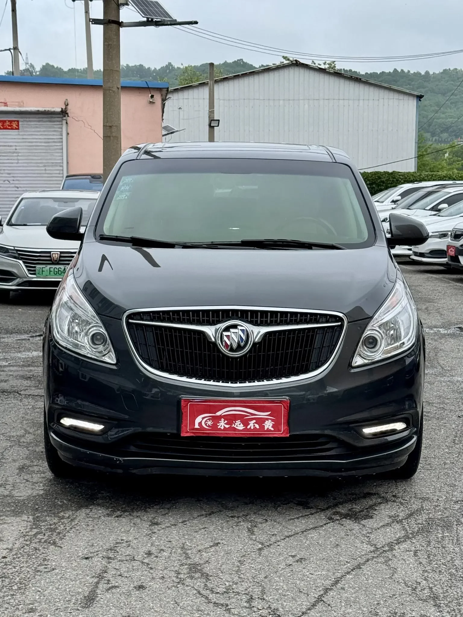 Buick GL8  из Китая