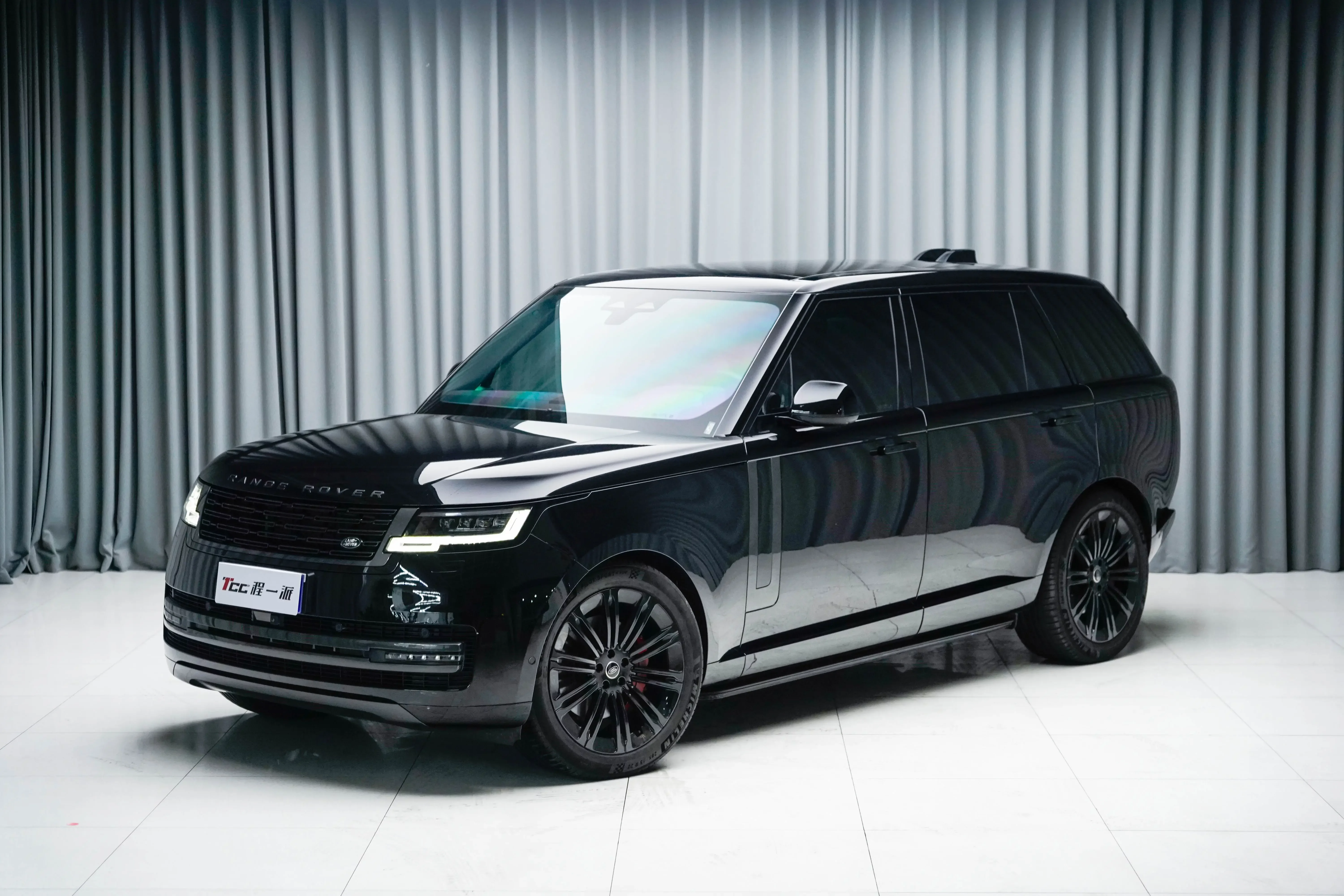 Land Rover range rover  из Китая