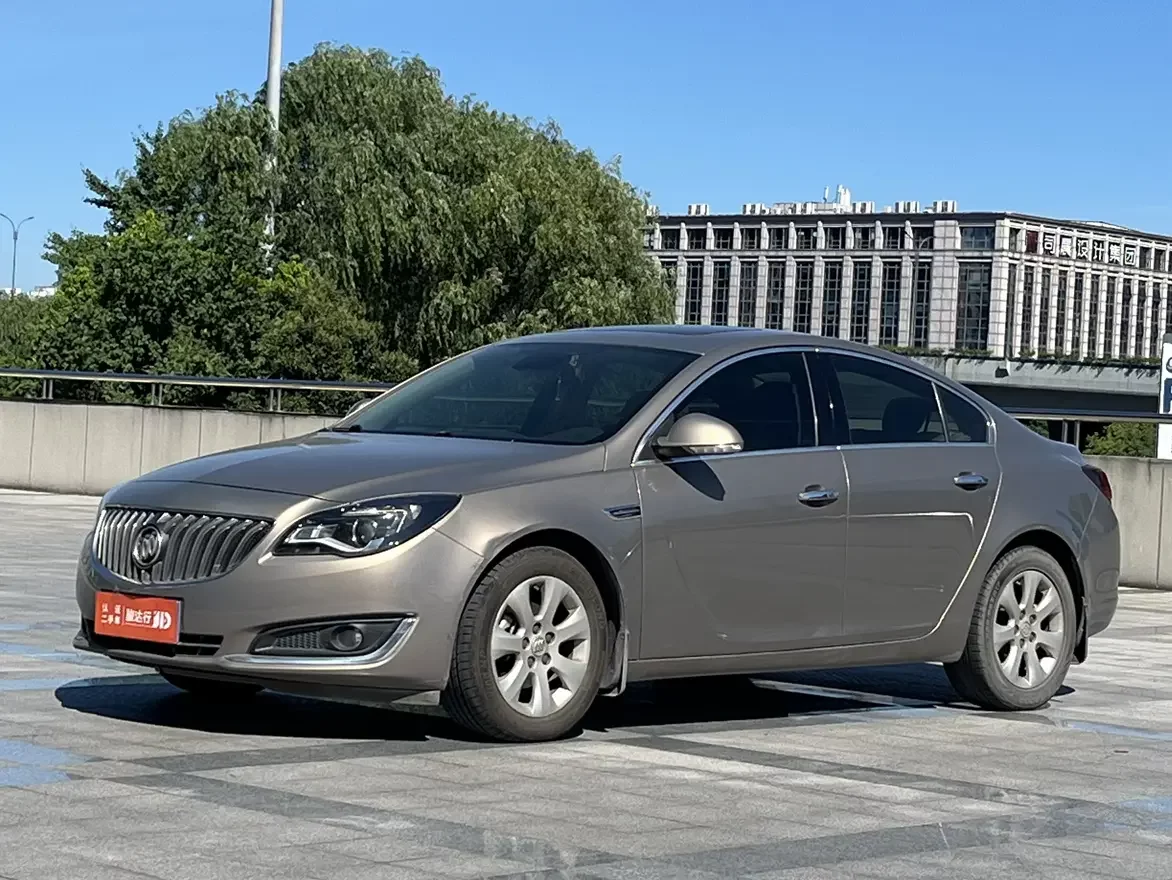 Buick Majesty  из Китая
