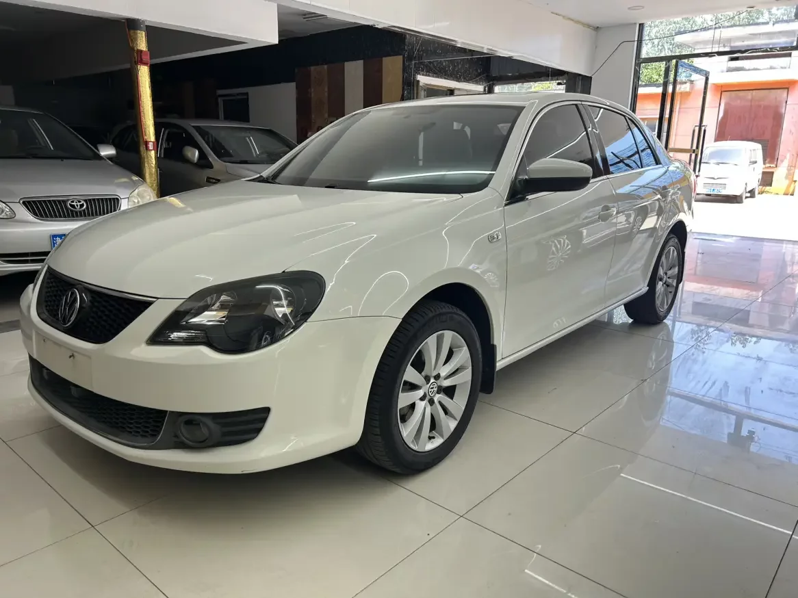 Volkswagen Bora  из Китая