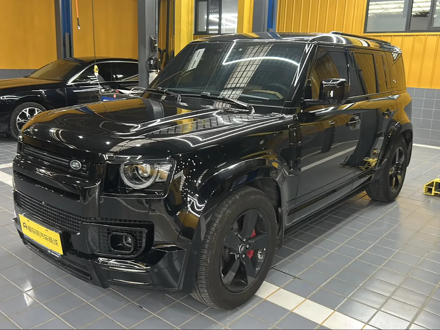 Land Rover guard  из Китая