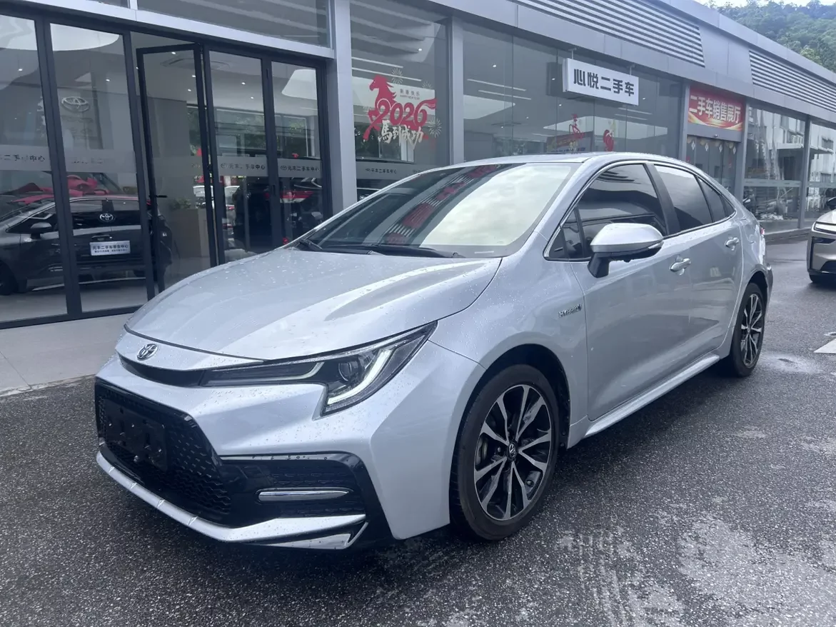 Toyota Levin (Lei Ling)  из Китая