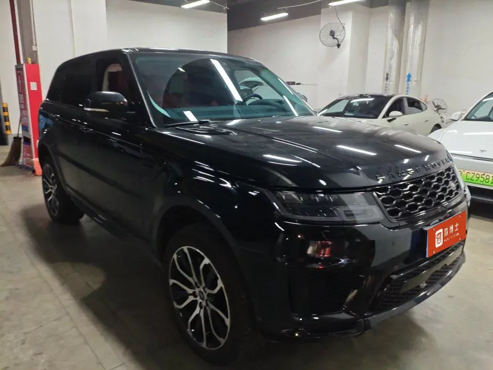 Land Rover Range Rover Sport  из Китая