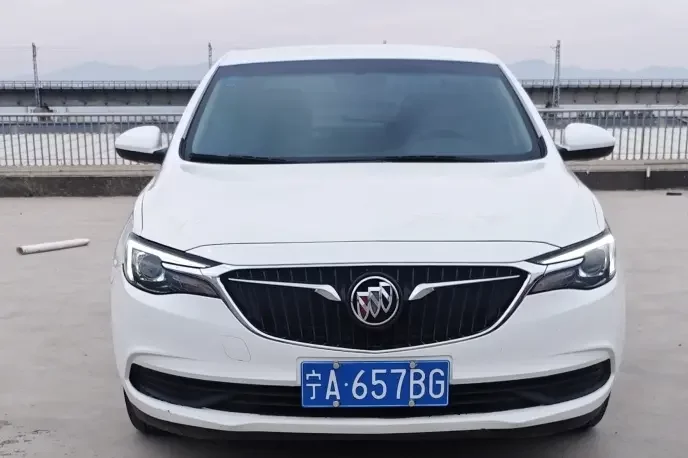 Buick Yinglang  из Китая
