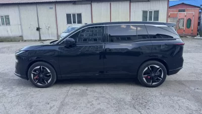 Toyota Bozhi 3X