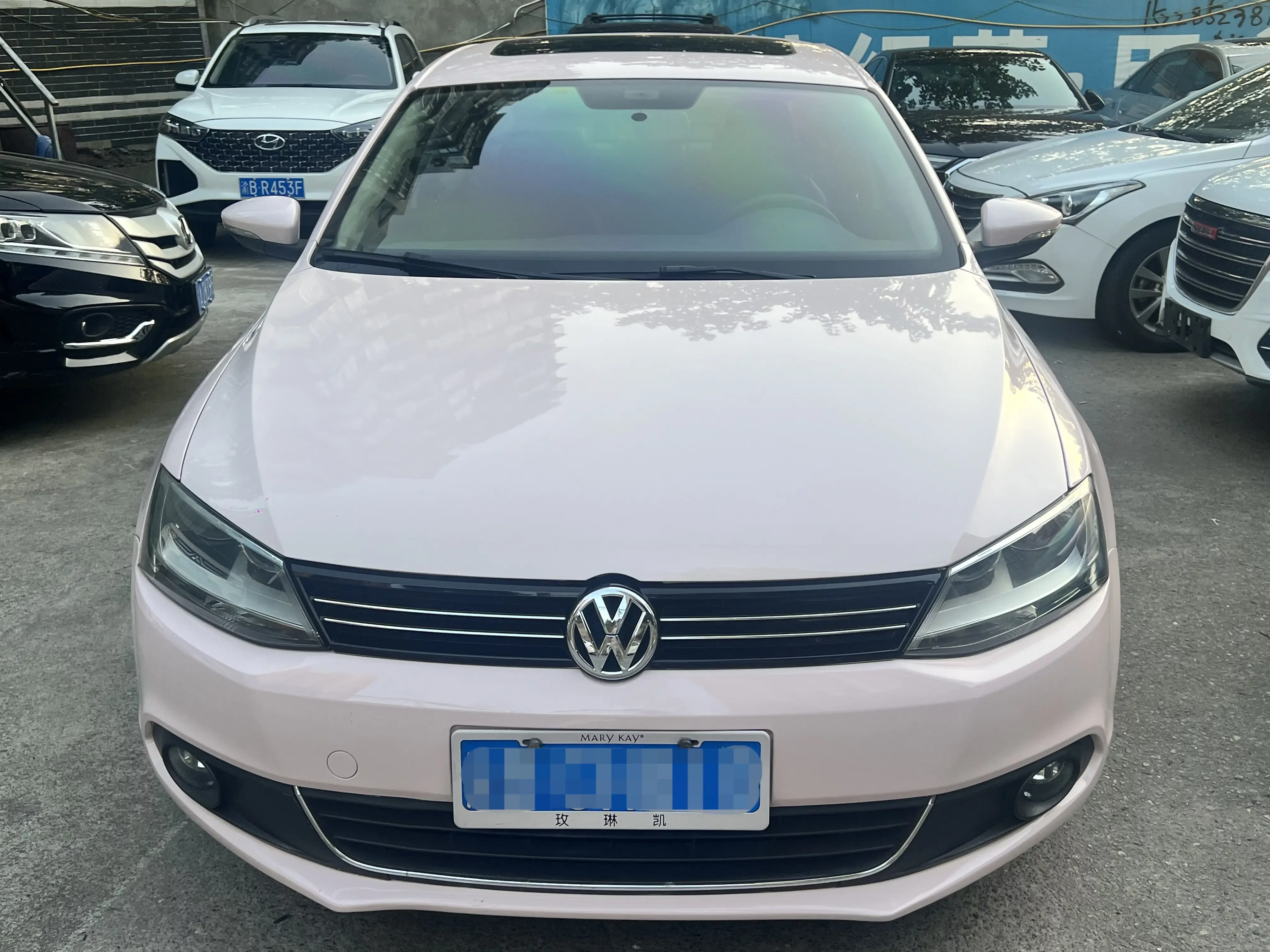 Volkswagen Sagitar  из Китая