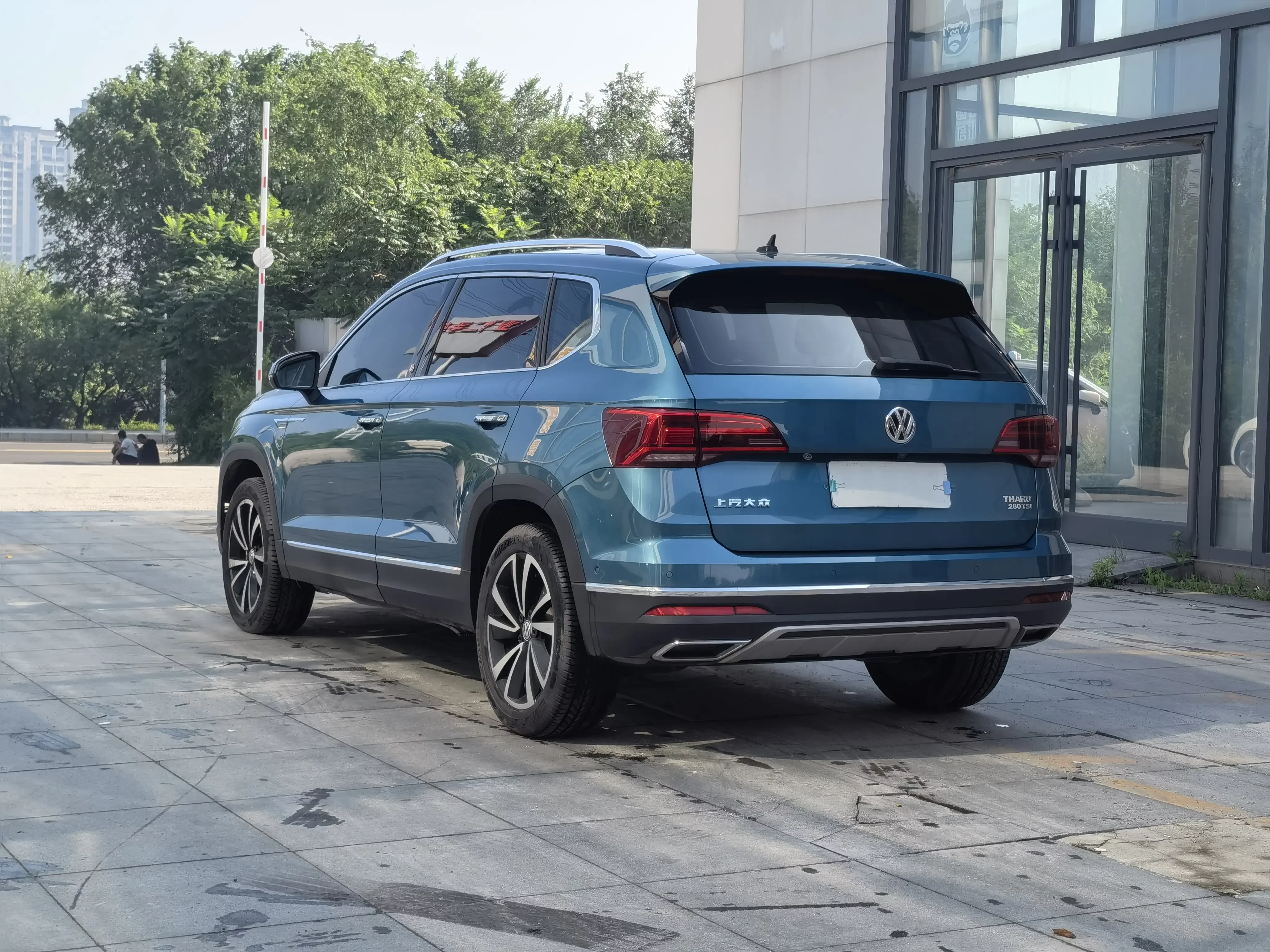 Volkswagen Tharu