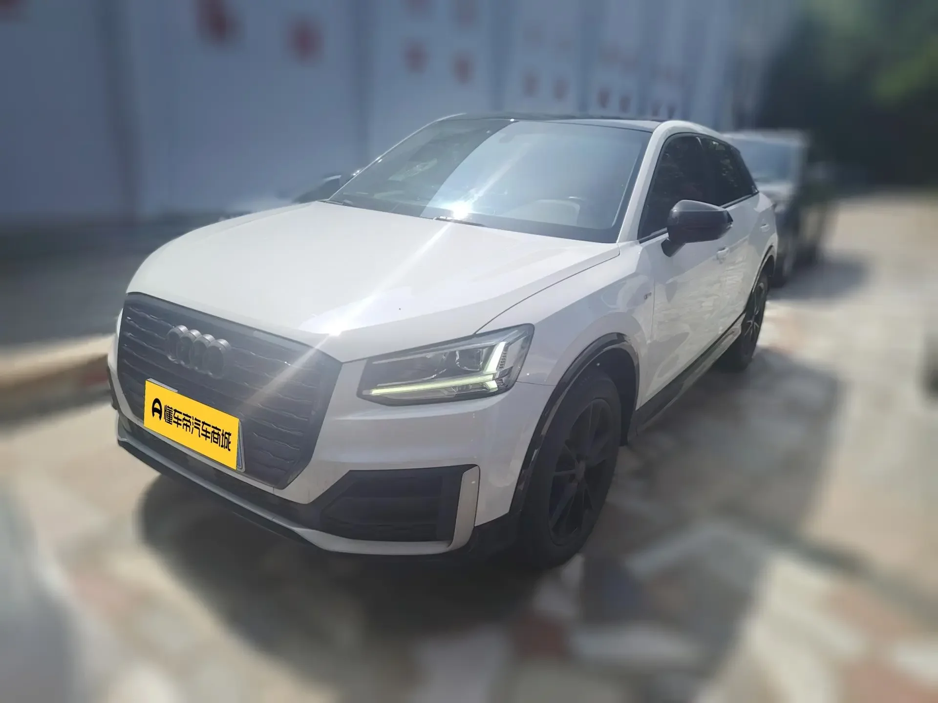 Audi Q2L  из Китая