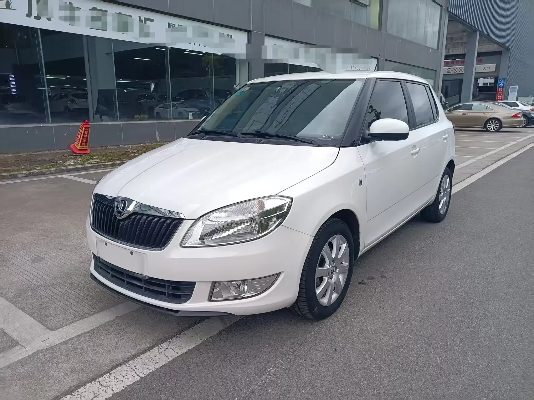 Skoda Jing Rui  из Китая