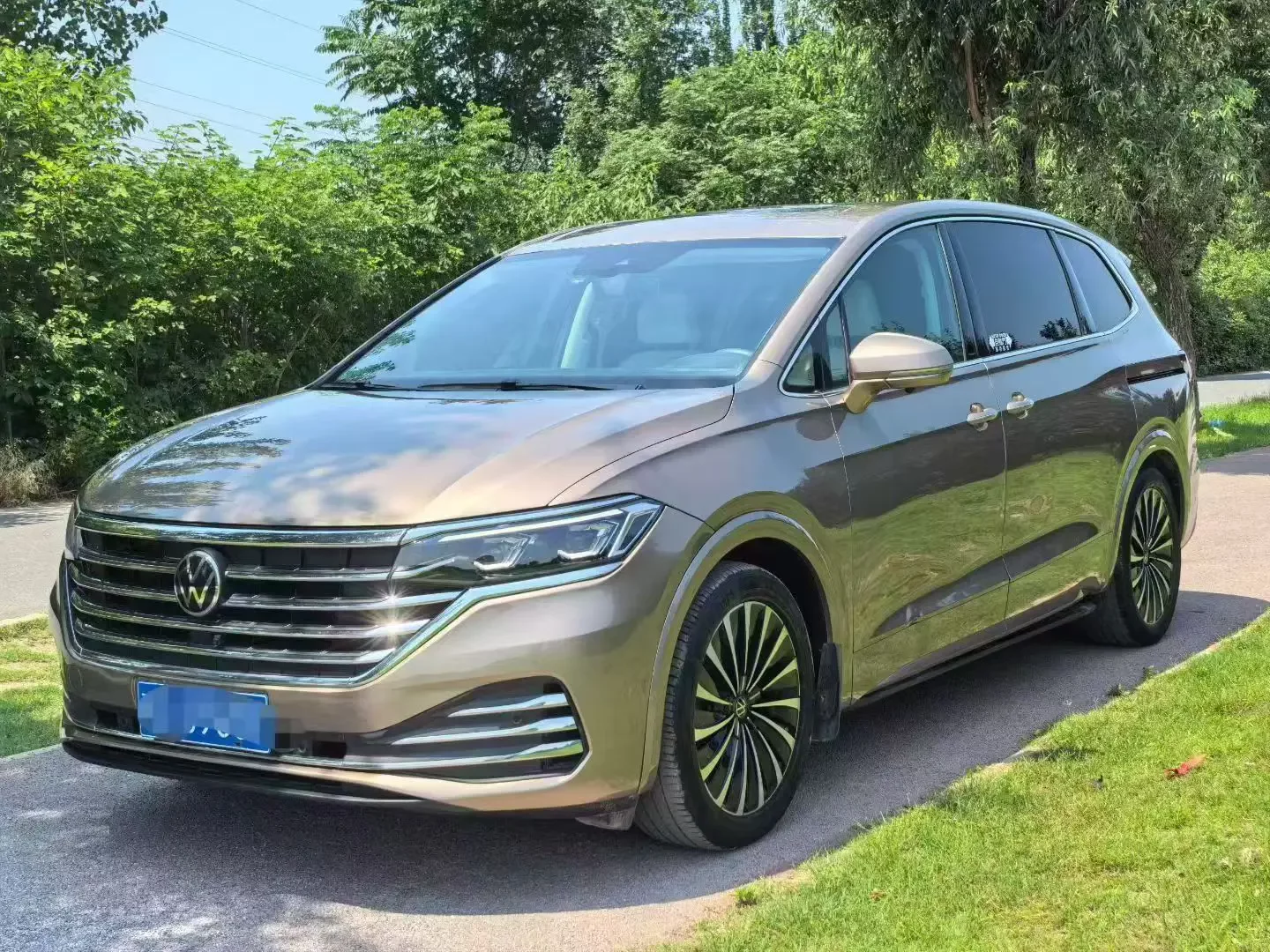 Volkswagen Weiran  из Китая