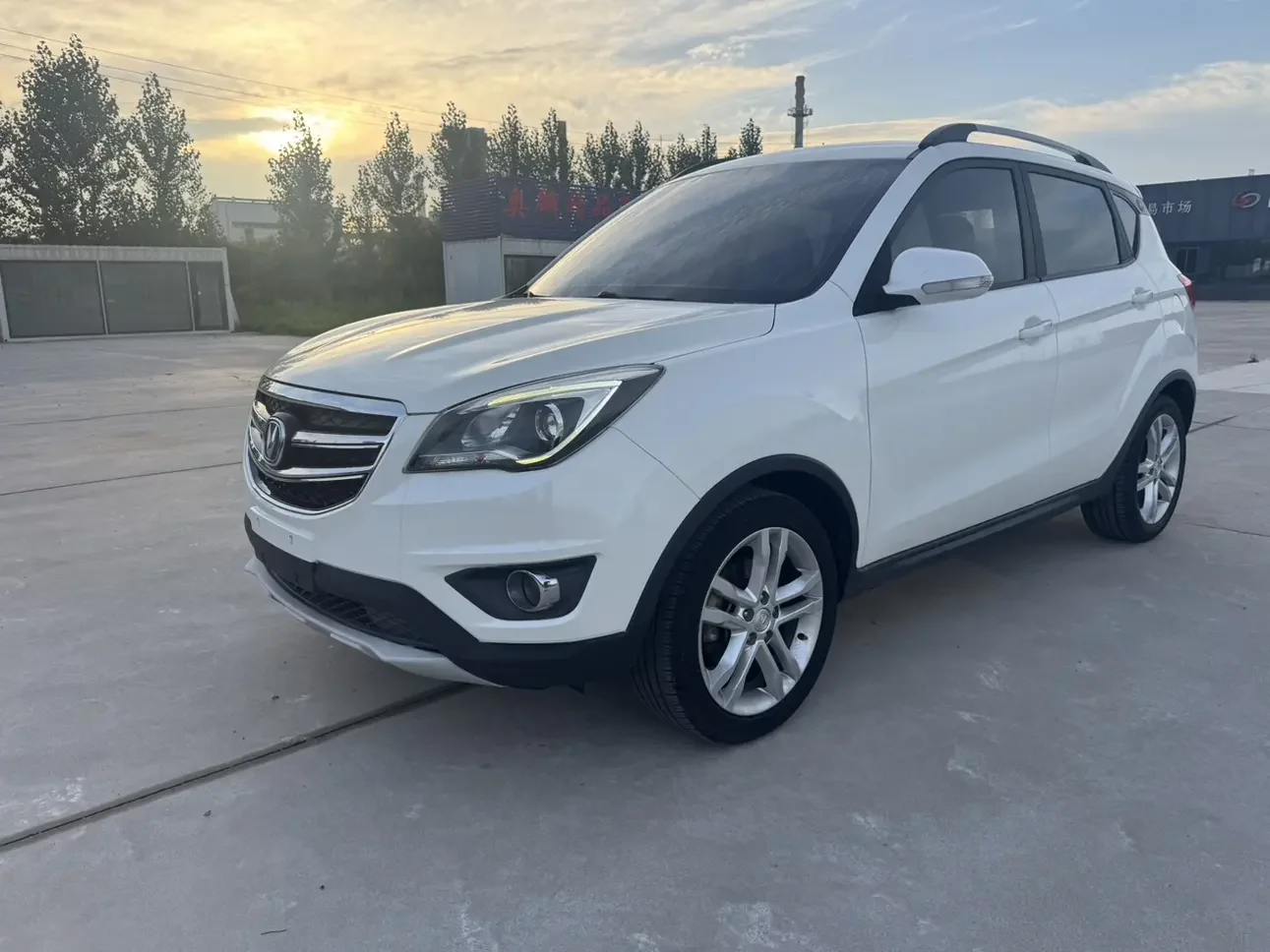 Changan CS35  из Китая