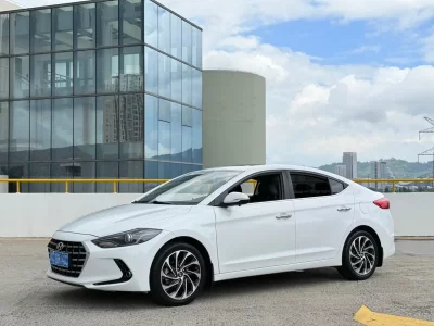 Hyundai Elantra Lingdong