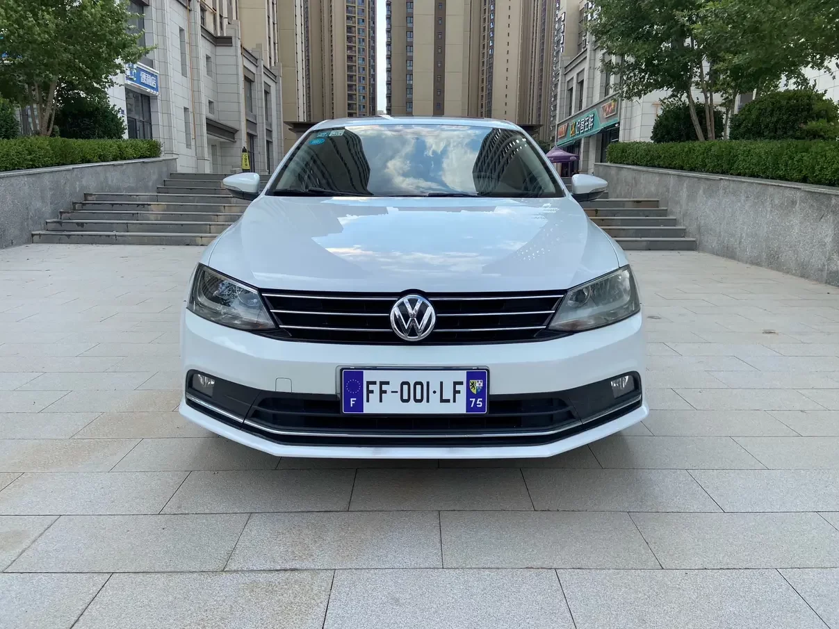 Volkswagen Sagitar  из Китая