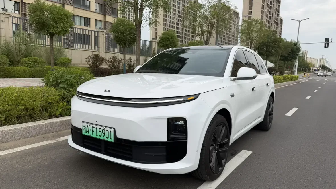 Lixiang L6