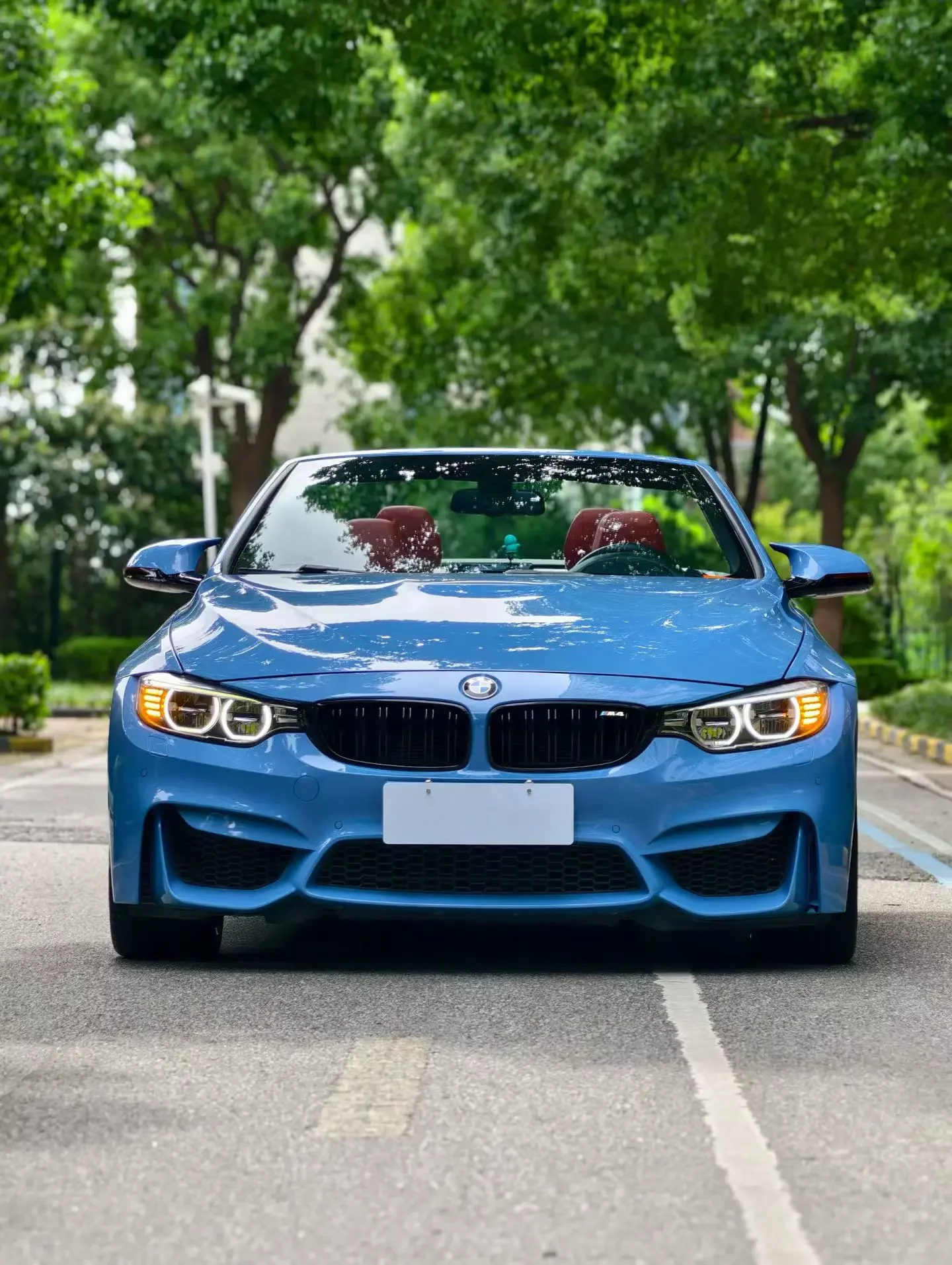 BMW M4  из Китая