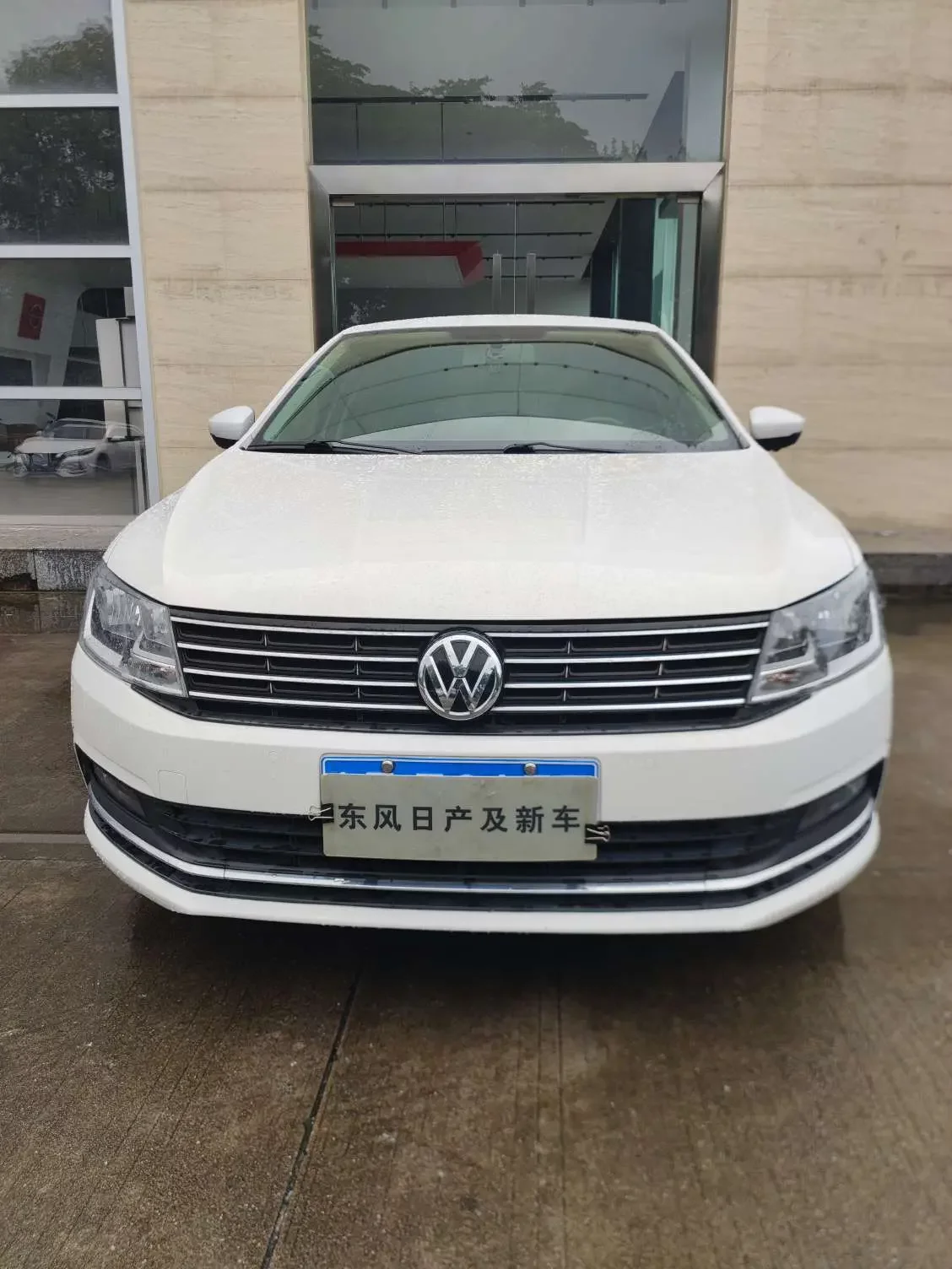 Volkswagen Lavida  из Китая